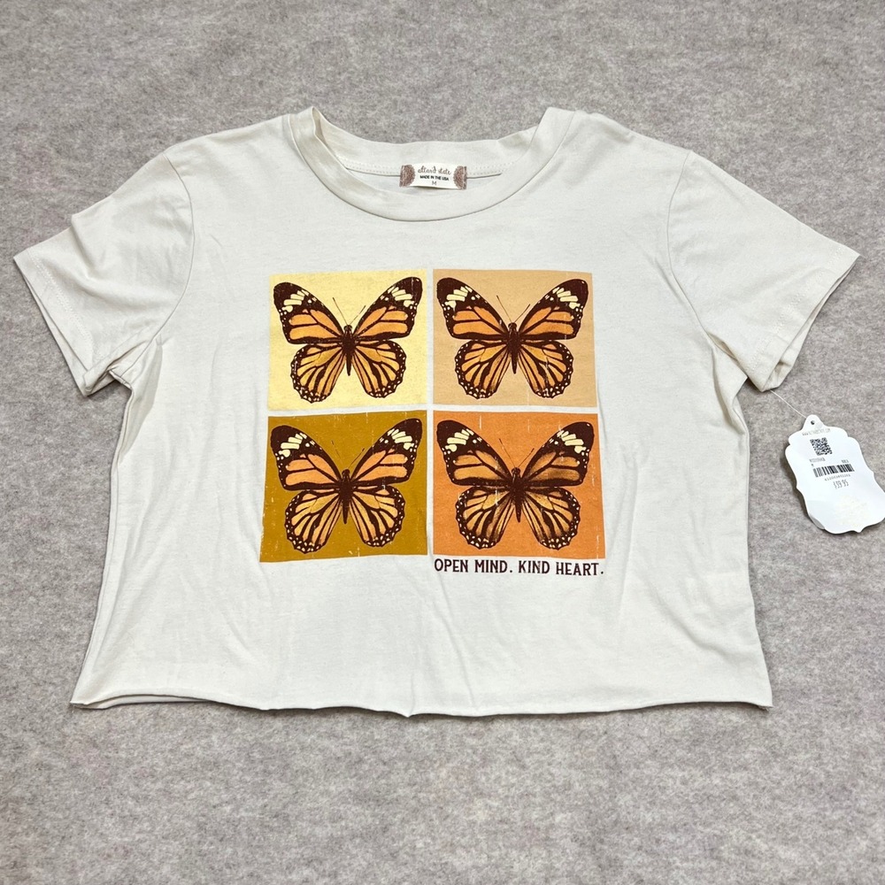 Altar'd State Butterfly Graphic Tee Birch Cream Open Mind Kind Heart M NEW Boho